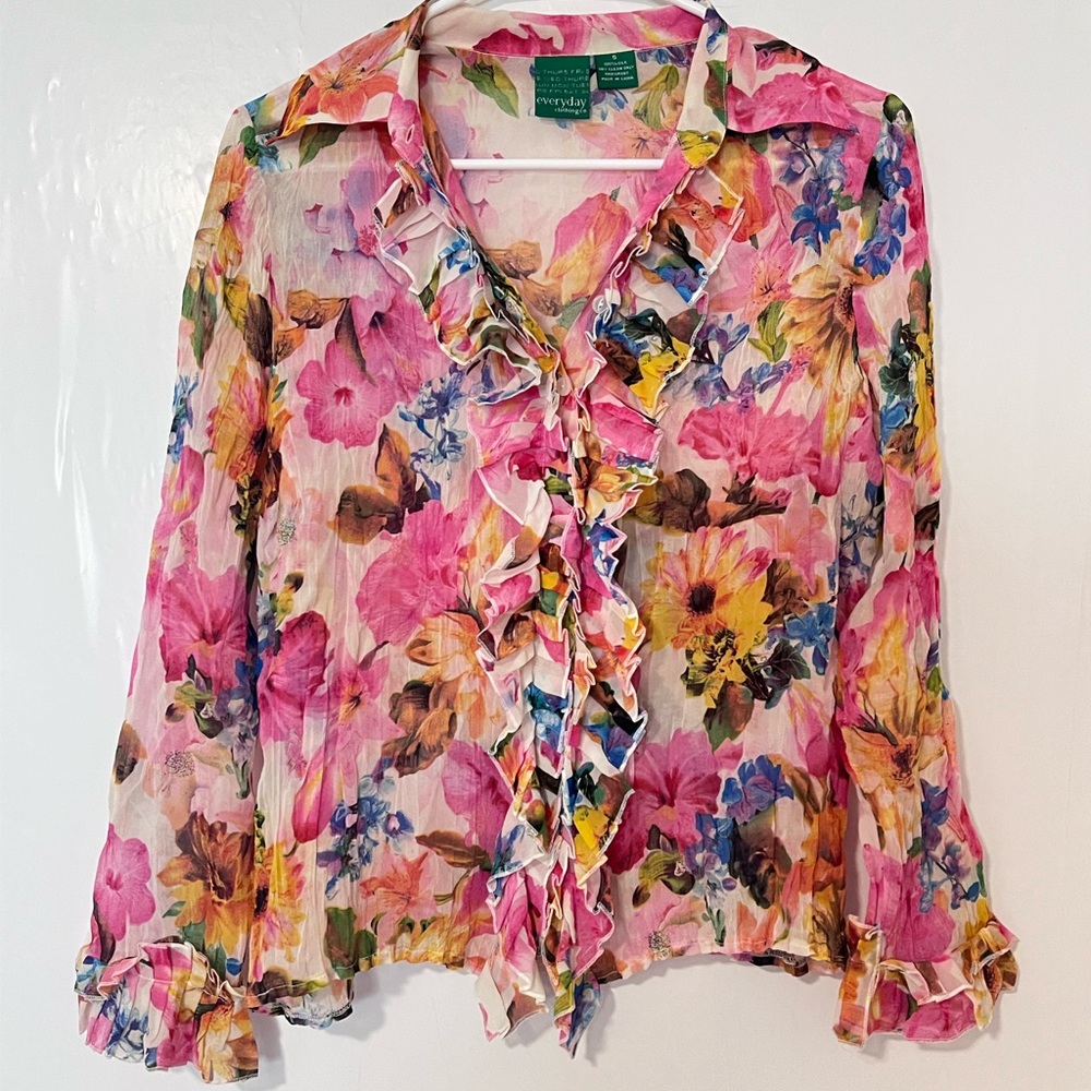 Woman’s everyday clothing co.  silk top size small